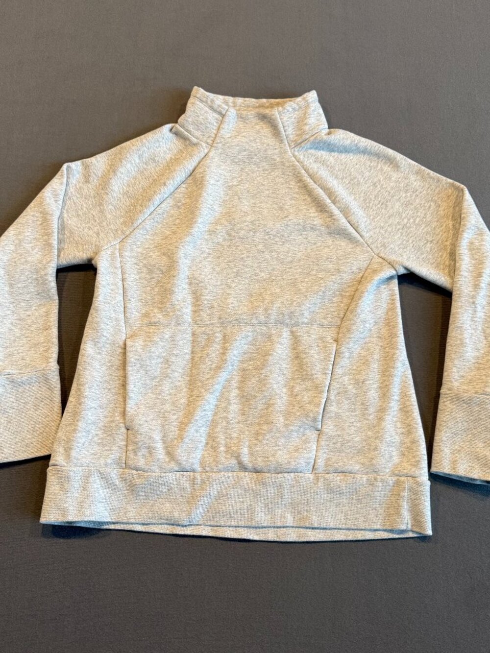Fabletics Fleece Mock Neck Pullover Sweatshirt Thumbhole Cuffs Gray M